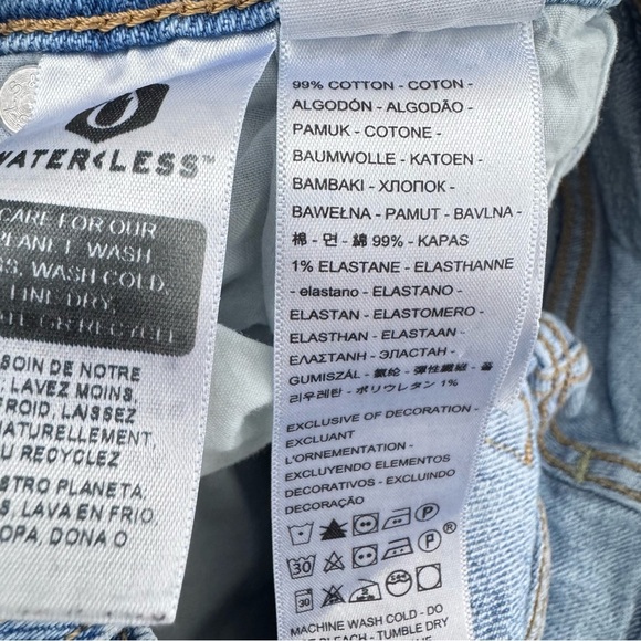 Levi’s Ribcage Straight Ankle Jeans Distressed Cropped size 25 Light Wash - Picture 9 of 12